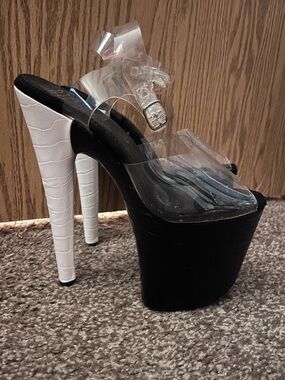 LIMITED EDITION Hella Heels Snapped 8in Black White Crocodile Embossed Pole Heel